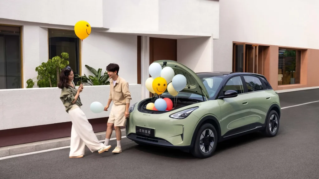Model Mobil Geely EX2